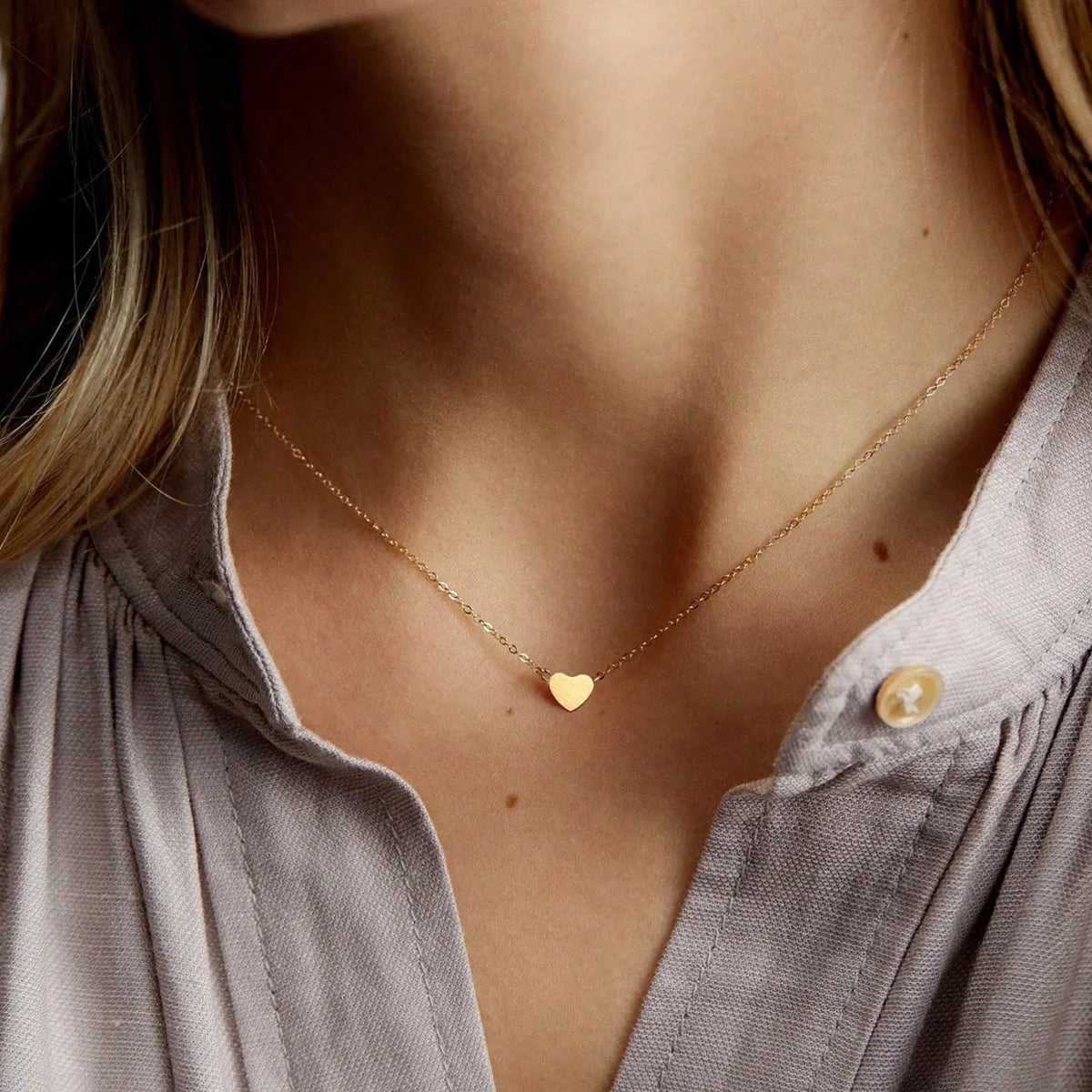LUXUKISSKIDS Fashion Simple Heart Pendant Necklace for You Small Love Shape Stainless Steel Black Hearts Clavicle Choker Jewelry