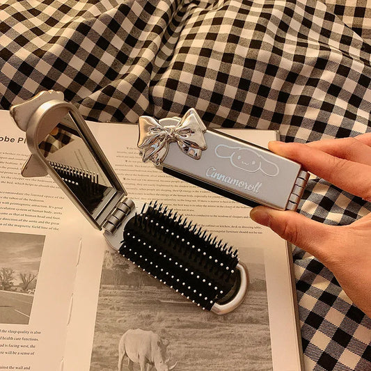 Minimalist Folding Comb & Mirror – Essential for Every Bag