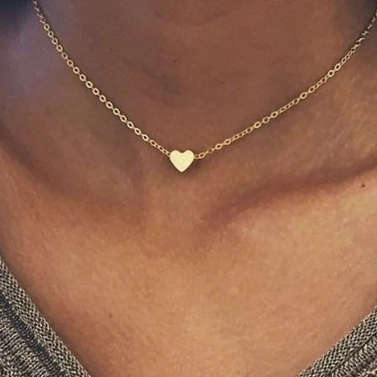 LUXUKISSKIDS Fashion Simple Heart Pendant Necklace for You Small Love Shape Stainless Steel Black Hearts Clavicle Choker Jewelry